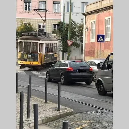 Pastel - Charming In Authentic * Lisbon